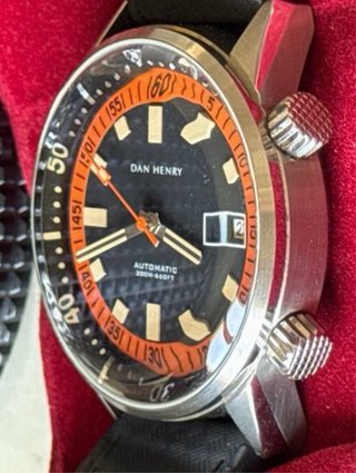 Reloj Dan Henry 1970 Automático