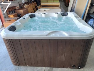 JACUZZI SPA SPATEC 700