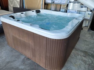 JACUZZI SPA SPATEC 700