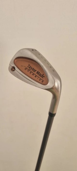 PitchingWedge TaylorMade Burner. Palos de Golf