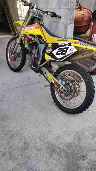 Suzuki RMZ 250 Motocross Enduro