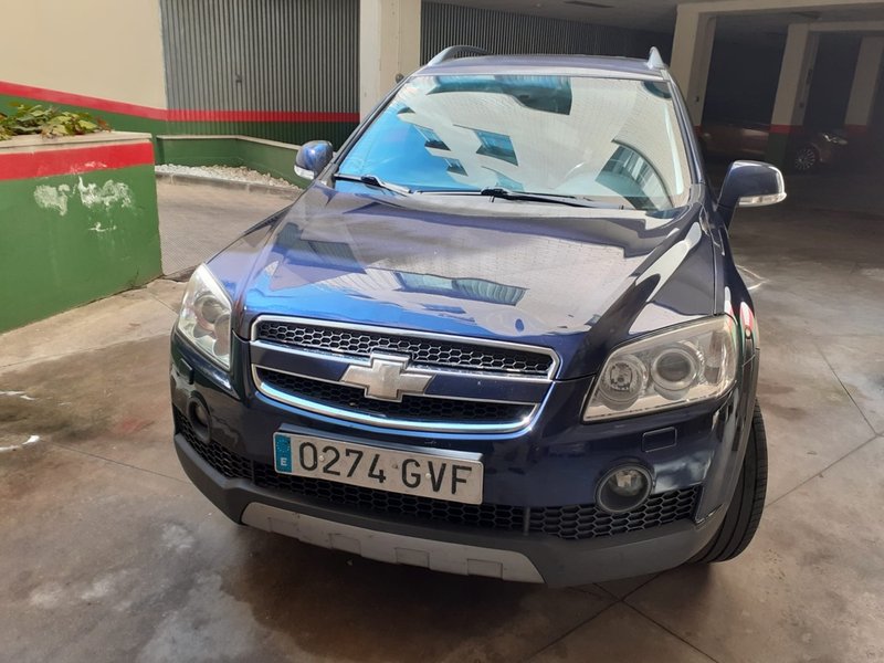 Chevrolet Captiva 2010 - foto 1