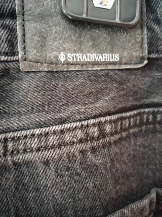 Falda larga Stradivarius gris oscuro