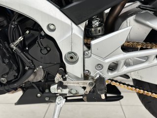 SUZUKI GSR 600