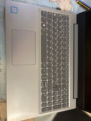 Portátil Lenovo Core i5 8ª Gen