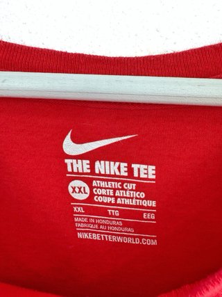 Camiseta Nike Retro Graphic Y2K Oversize Rojo