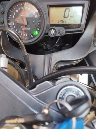 Suzuki GSX 600cc Moto Deportiva Azul