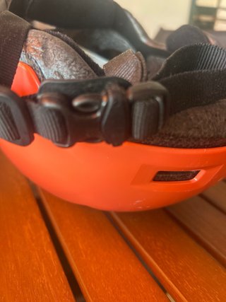 Casco naranja infantil 1-2 años