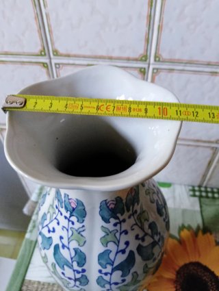 Vaso portafiori di porcellana