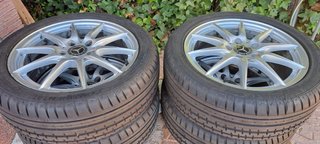 Llantas plateadas varios juegos ruedas