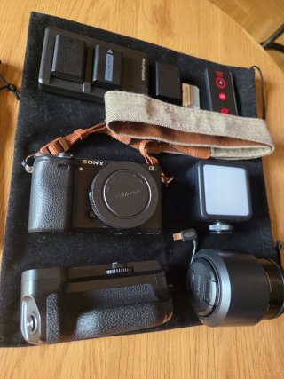 Sony Alpha A6300 Cámara Negra