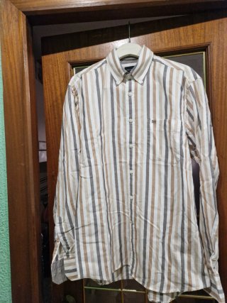 Lote 8 Camisas Cuadros Talla 40-41 nuevas.
