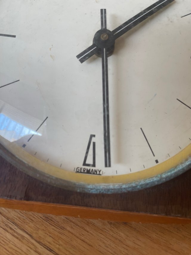 Antico orologio da parete Hermle Germania
