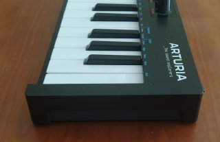 Arturia KeyStep 37 Controlador MIDI Black Edition