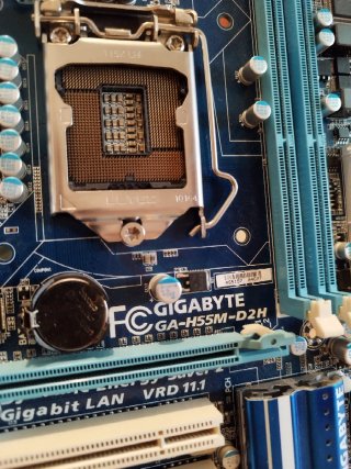 Placa base Gigabyte GA-H55M-D2H Intel 1156