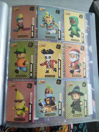 Álbum Stumble Guys + 143 Cromos