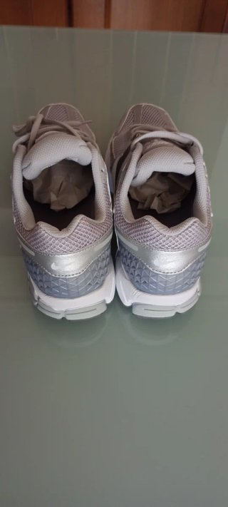 Nike Vomero Plataeadas