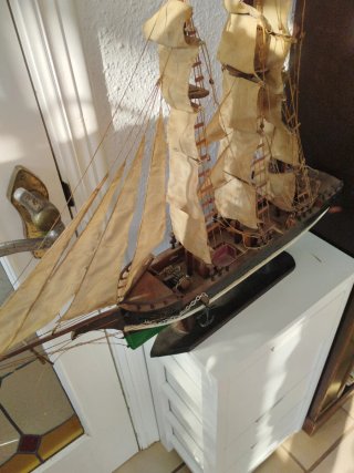 Maqueta de barco velero
