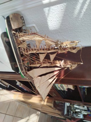 Maqueta de barco velero