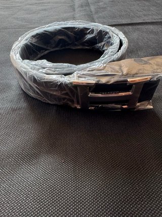 Cinturón Hermes Negro Hebilla Dorada