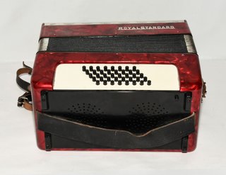 ACORDEON ROYAL STANDARD