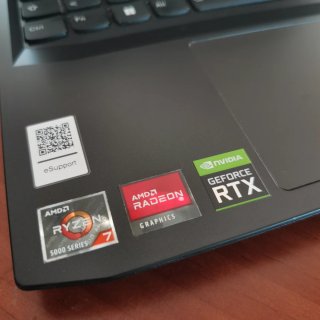 Portátil Lenovo Gaming