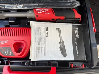 Llave Carraca Milwaukee M12 FUEL