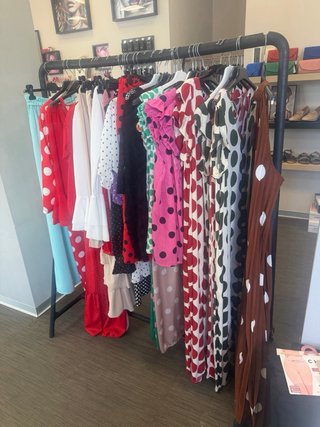 Lote liquidación Ropa Mujer Cierre Tienda