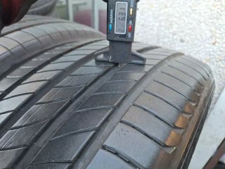 235 45 R19 99w Michelin - 2 neumáticos +80%