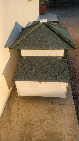 Gallinero para 3-4 gallinas