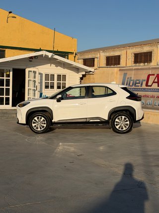 Toyota Yaris Cross 1.5 120H Business Plus