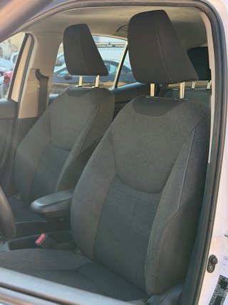 Toyota Yaris Cross 1.5 120H Business Plus