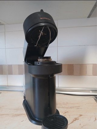 Macchina da caffè Nespresso Vertuo Next Nero
