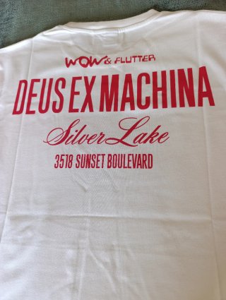 Camiseta Deus ex machina