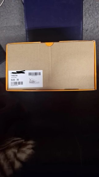 Scarpe ragazzo numero 36 nuove con scatola