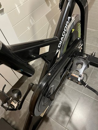 Bicicleta Spinning Diadora Negra