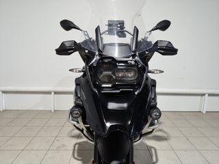 BMW R 1250 GS con 2 maletas