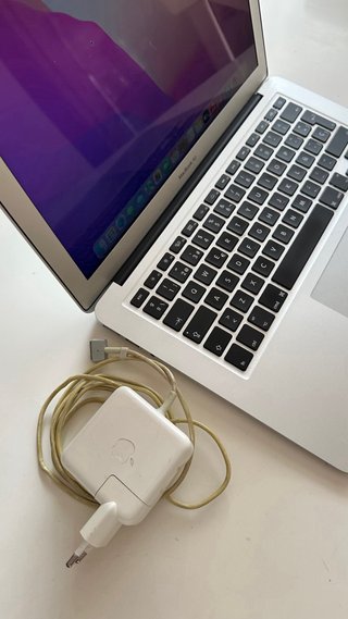 MacBook Air 13 8GB Plata