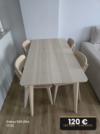Sofa , cama , mesa