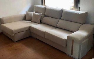 Sofa , cama , mesa