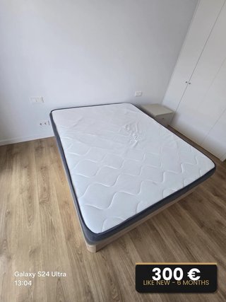 Sofa , cama , mesa