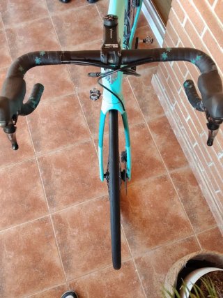 Bicicleta Bianchi Infinito Celeste