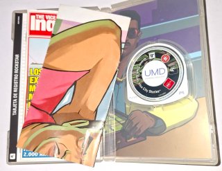 Lote 11 Giochi PSP (CIB) + 2 Film UMD