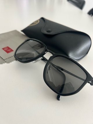 Gafas de sol Ray-Ban RB4451 601/81 negras
