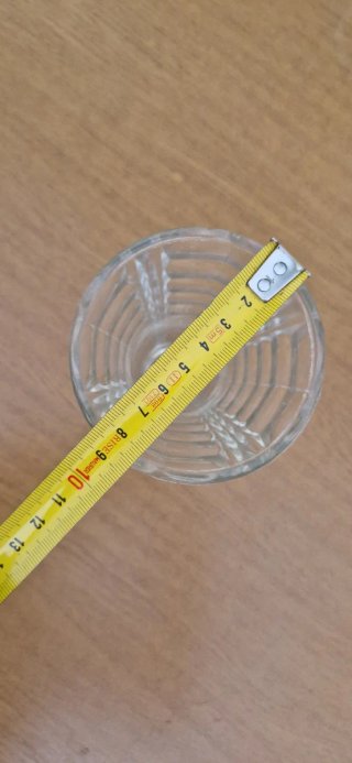 Vaso decorativo in vetro trasparente