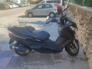 Suzuki Burgman 200cc Negra 2011