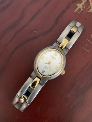Reloj Christ Titanio Baño Oro Mujer