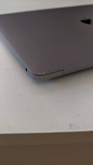 MacBook Air M1 8GB RAM 256GB SSD