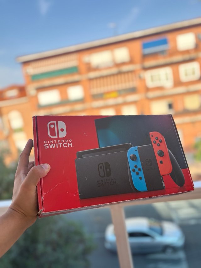Nintendo Switch ( Impoluta)