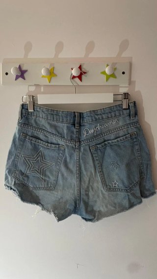 Shorts vaqueros con estrellas